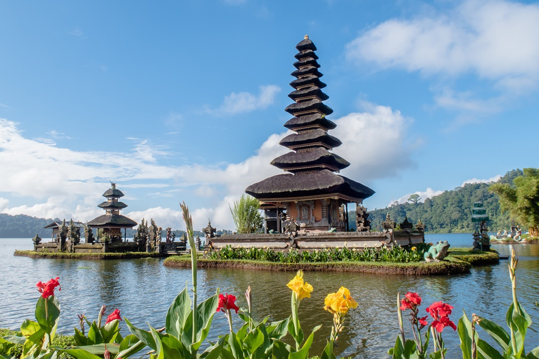 Ulun danu temple